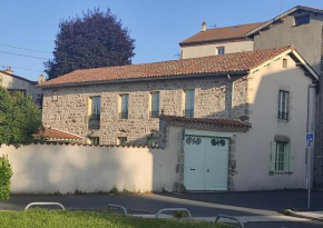 Gîte Craponne-sur-Arzon - Au détour de l'Arzon